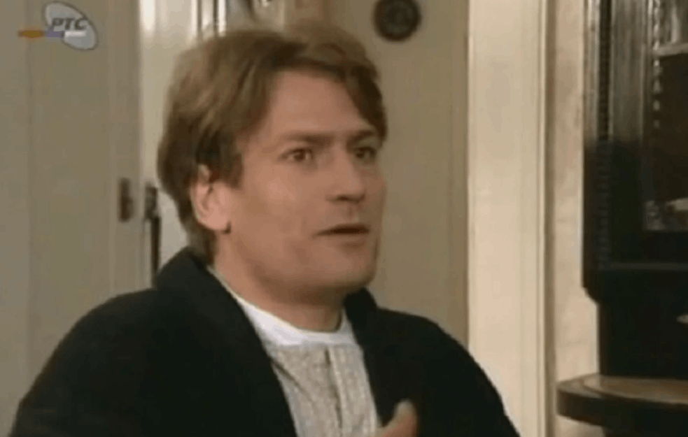 OD DOKTORA POPCA DO <span style='color:red;'><b>BATLER</b></span>A ĆIRKA: Aleksandar Dunić u stvarnom životu je skroman i VOLI JEDNU NOVINARKU! (VIDEO) 